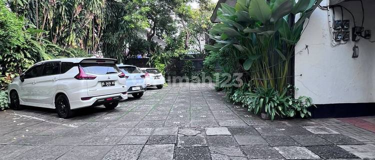 Rumah 2 Lantai Bagus Furnished Fatmawati Jakarta Selatan  1