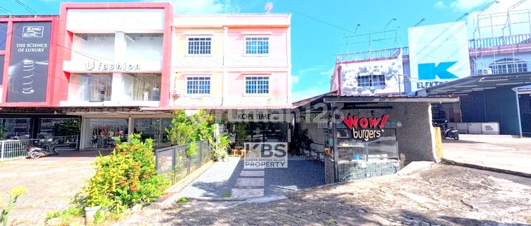 For Sale 3-Story Shop House - Jl. di Pandjaitan Km 9, Tanjungpinang 1