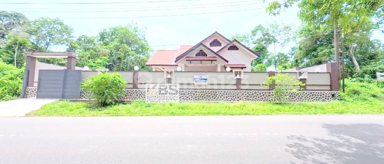 Dijual Rumah Siap Huni - Lokasi Strategis di Jl. Raya Uban KM 26, Bintan 1