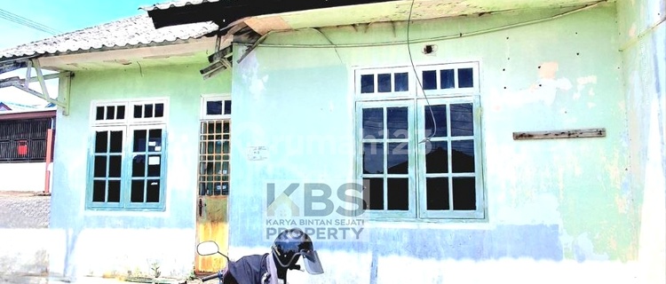 FOR SALE READY-TO-OCCUPY HOOK HOUSE TYPE 72/442 LOCATED AT JL. KARET - TANJUNGPINANG 1