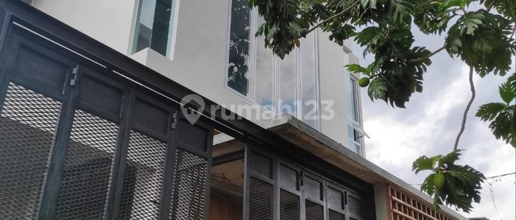 BEAUTIFUL HOUSE IN TIRTONIRMOLO BANTUL NEAR UMY JOGJA CITY YOGYAKARTA 1