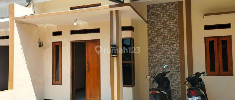 Dijual rumah 1 lantai murah banget berkualitas dekat jalan utama  1