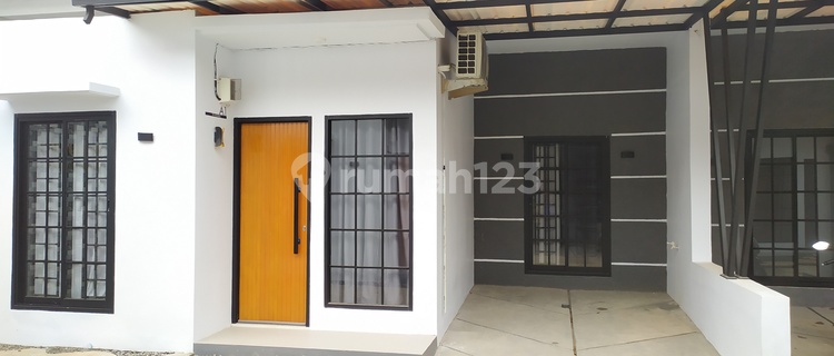 Rumah 1 Lantai di Depok Dekat Area Jalan Tol Stasiun 1