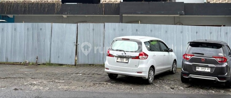 DIJUAL RUANG USAHA 2 LT LOKASI STRATEGIS SOMPOK RAYA SEMARANG SELATAN 1