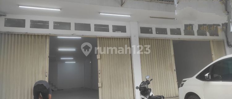 For rent: twin shop houses in Bojong Indah, West Jakarta 1