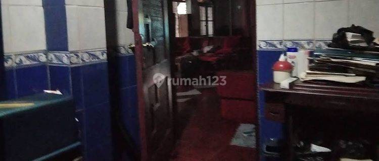 Dijual rumah tinggal dan kost2an di Kramat Lontar Jakarta Pusat 1