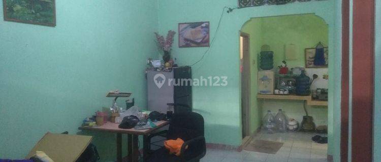 Rumah di Menceng jln. Pelopor SHM Bagus Timur 1