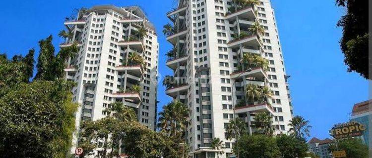 Disewakan Apartemen Grand Tropic,harga nego,lokasi strategis,aman 1