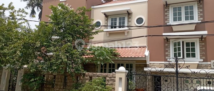 Dijual rumah Hook 320m2 Di Citra Garden 3,Lokasi Bagus,Harga Nego 1