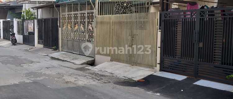 For Sale: Kresek Indah House, Affordable, Strategic Location, Negotiable Price 1