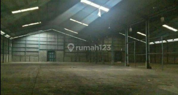 Gudang Sier rungkut industri siap pakai terawat bagus strategis 1