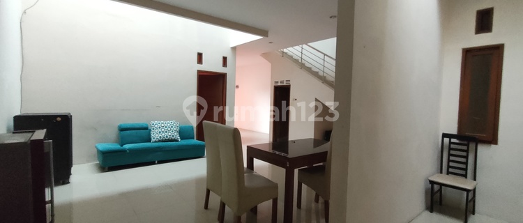 Rumah Cantik Di Perumahan Pusat Kota Tasikmalaya 1