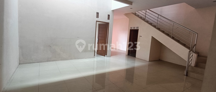 Rumah Cantik Di Perumahan Pusat Kota Tasikmalaya 1