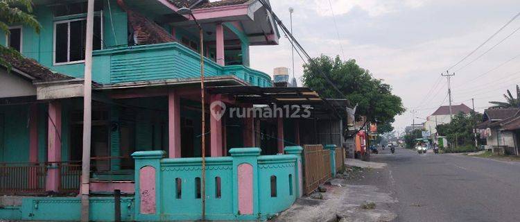 Rumah 2 Lantai Murah Dan Strategis Cocok Untuk Hunian Dan Usaha  1