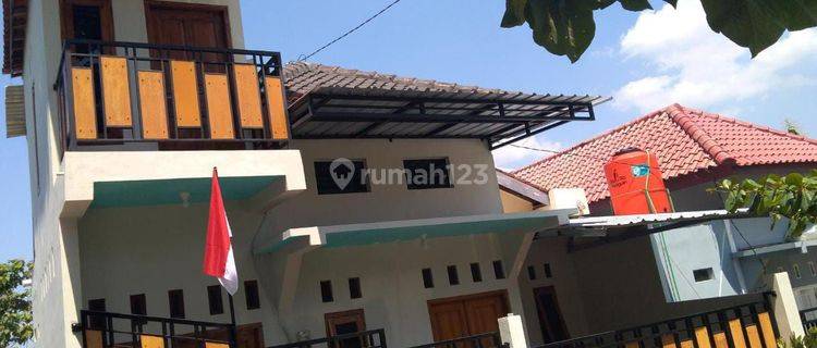 Rumah Cantik 1.5 Lantai Murah Dekat Rs Dr Oen Surakarta  1