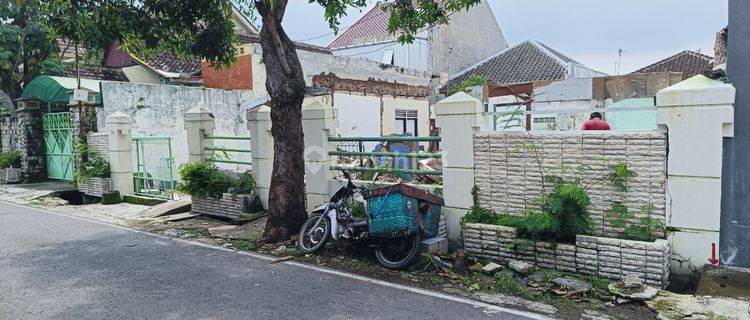 Tanah Tengah Kota Siap Bangun di Lingkungan Perumahan  1