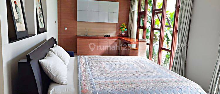 Parahyangan Permai Geger Kalong - Rumah Semi Villa Full Furnished Siap Huni - Taman Depan & Belakang Luas 1