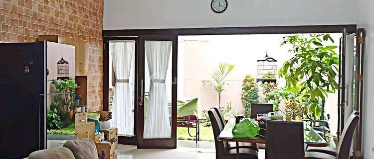 Perumahan Batununggal Indah - Minimalis 2 Lantai Furnished Siap Huni  1