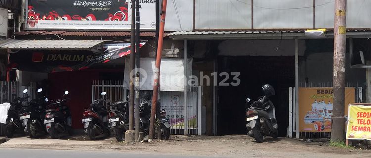 Rumah Toko di Jalan Majapahit Raya 1