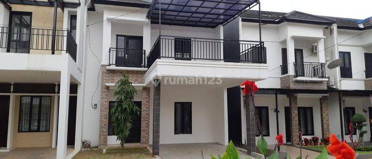 Rumah di jual 2 lantai harga tidak bikin jantungan 1