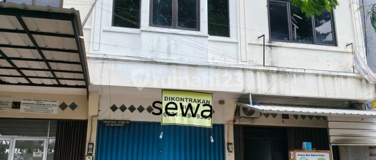 Neat and Clean 2-Story Shophouse Near Taman Corat Coret and Dukcapil Pandu Raya 1