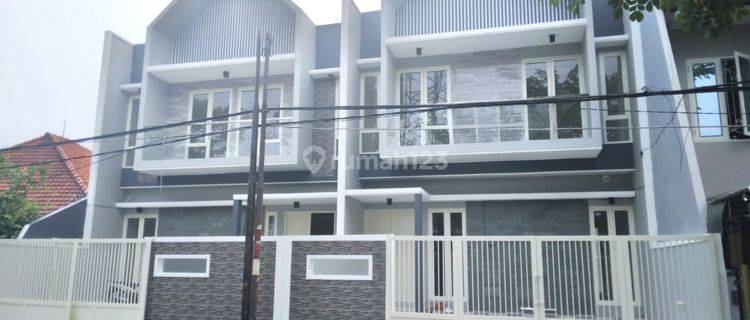 Dijual Rumah Baru Manyar Tirtomoyo Dekat Klampis Dan Stiesia 1