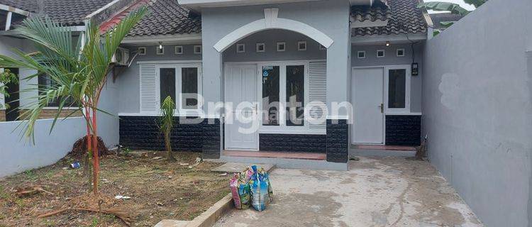 RUMAH TENGAH KOTA BERNUANSA MINIMALIS LOKASI AMAN NYAMAN DALAM PERUMAHAN WIKA HARGA NEGO 1