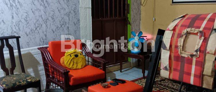 RUMAH ASRI TENGAH KOTA BERNUANSA HIJAU LOKASI BALIKPAPAN BARU POS 10 AMAN NYAMAN HARGA NEGO 1