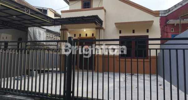 Disewakan Rumah Tengah Kota Bernuansa Minimalis Lokasi Dalam Perumahan Regency Aman Nyaman Harga Nego 1