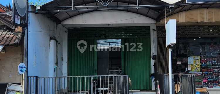 Strategic 3rd Floor Shop House on the Side of Setiabudi Main Road, Denpasar. 1