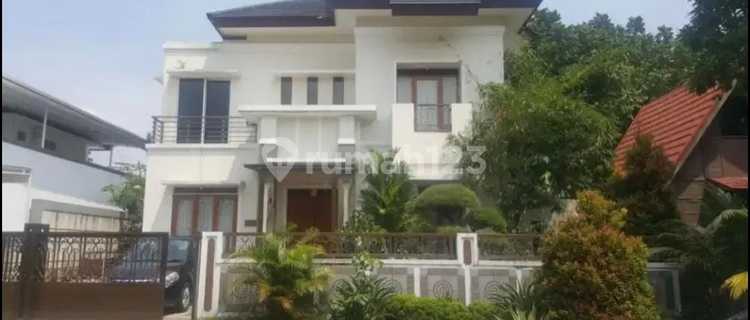 For Sale: Flamboyan Cluster F1 Block 20, Bogor Raya Golf Estate House 1