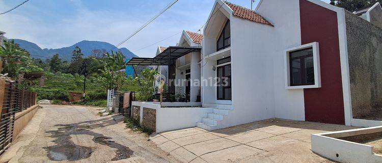 Rumah Scandinavian Luas Ujung Berung Cicil Tanpa Bank 1