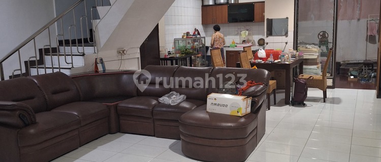 House, Good Location for Rent in Semarang City 1