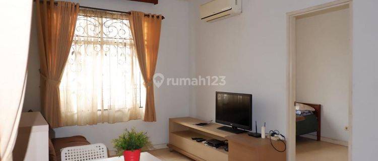 Townhouse di Taman Paris 2 Lippo Karawaci Tangerang 1