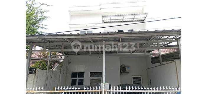 Modern Garden House, Cakung 1