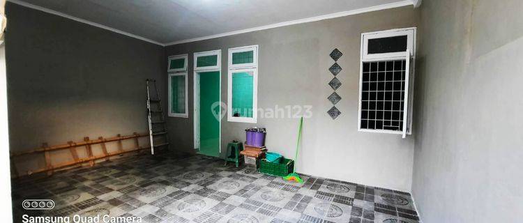 Disewakan Rumah 1,25 Lantai Sudah Renov di Poris Tangerang 1