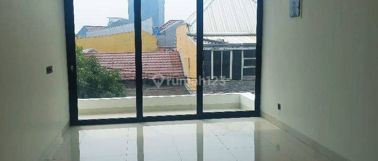 Jual Cepat Rumah Medang Lestari 2,5 Lt Sudah Renov Dekat Gading Serpong 1