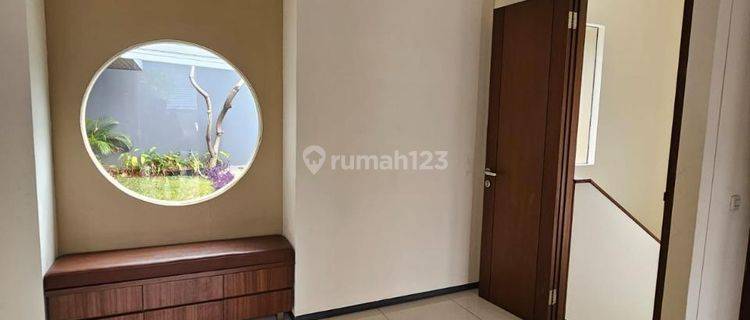 Disewakan Rumah Siap Huni Daerah Senopati 1