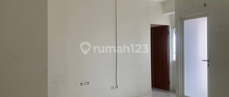 Disewakan Apartemen Puncak Dharmahusada Tower B Lantai 8 Kosongan 1