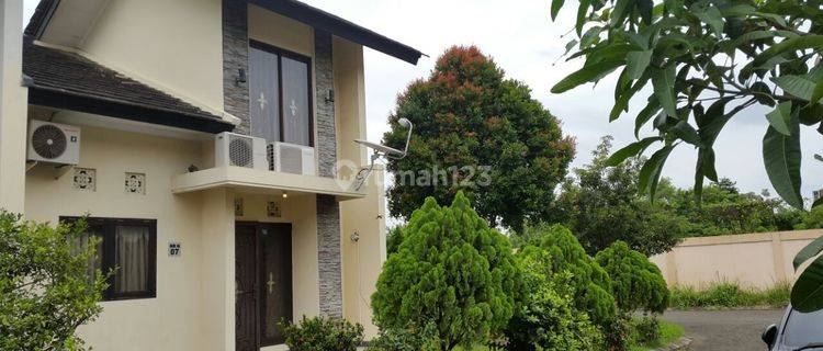 Rumah di Modernland 2 Lantai SHM Hoek Full Furnis 2 Lantai 1