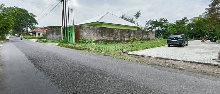 Jalan Kaliurang Km 10 Tanah Pekarangan Dekat Pasar Gentan 1