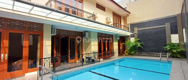 Rumah full furnish area senopati scbd 1