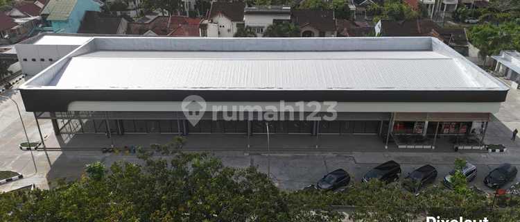 5-Storey Commercial Shophouse on Jln Ring Road, Medan S 1