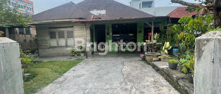 TANAH BONUS RUMAH TUA DI JLN DARRUSALAM 1