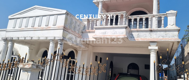 Beautiful 2-Story Ready-to-Occupy House in Cikampek, Karawang City 1