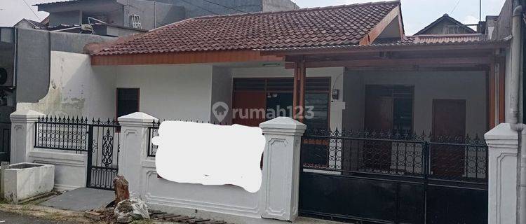 Dijual Rumah Rapih Dibawah Harga Pasar di Bekasi Jaya Indah - Jl. Agus Salim Kota Bekasi 1