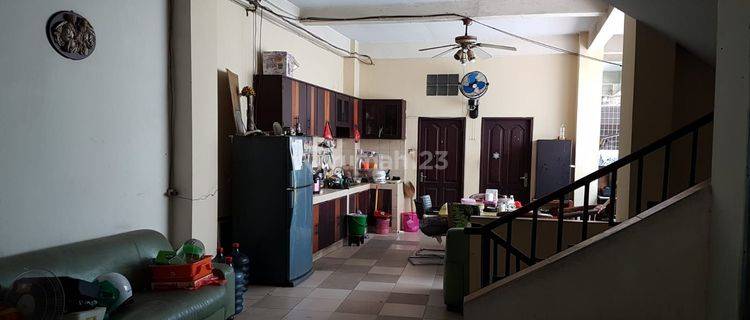 Rumah MURAH 5 lantai Pinggir jalan Bisa dipakai Usaha , 1