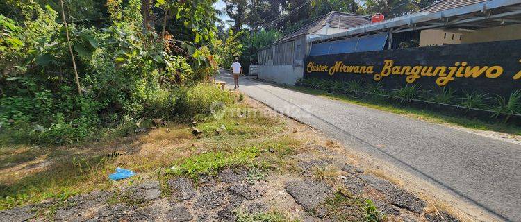 Barat Kampus UMY Cluster Baru di Kasihan: SHM Split Akses Lebar 1