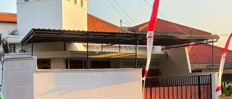 Rumah Strategis Bagus Di Pusat Kota Semarang  1