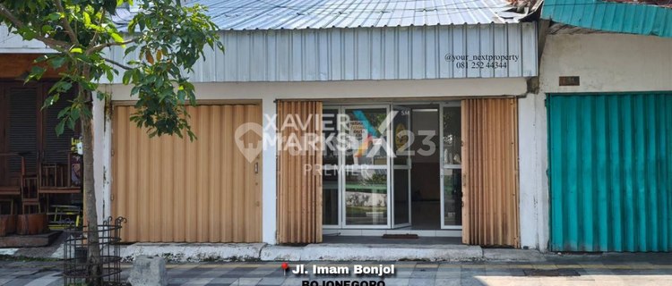 Strategic Shop House on Imam Bonjol Street, Bojonegoro Regency (DN2065) 1